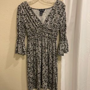 Max Edition dress size Small